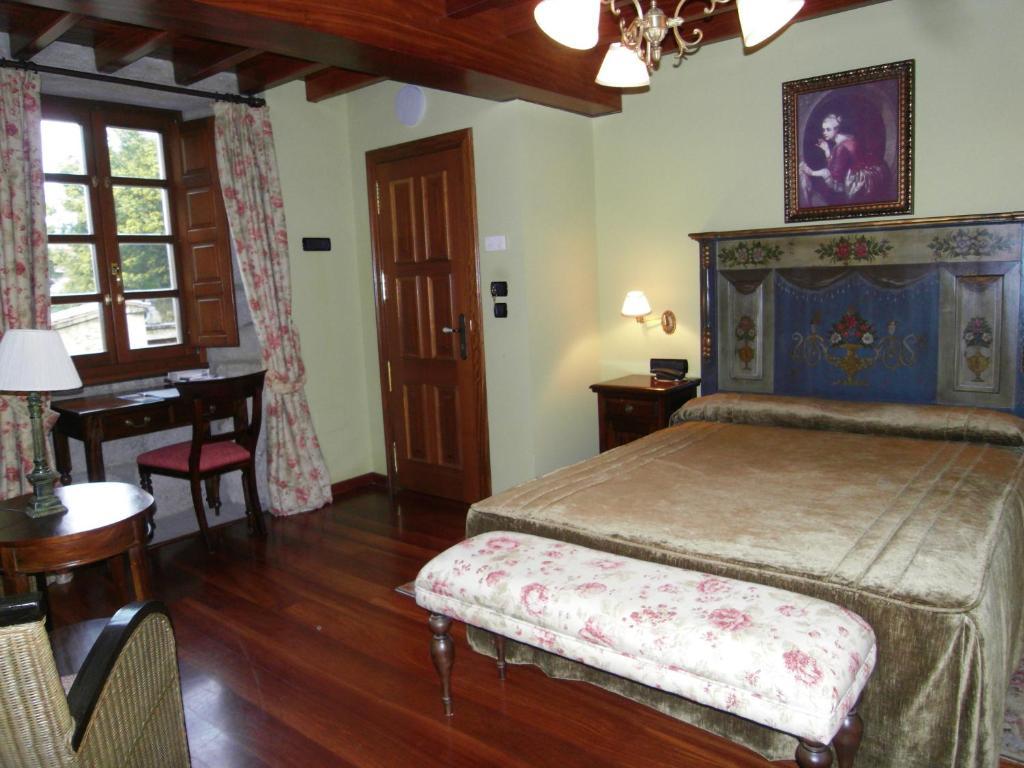 Pazo De Adran Hotel Milladoiro Ruang foto