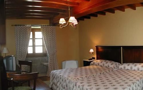 Pazo De Adran Hotel Milladoiro Bagian luar foto