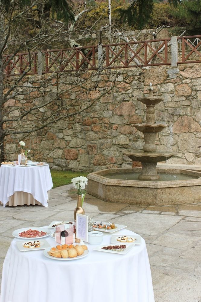 Pazo De Adran Hotel Milladoiro Bagian luar foto